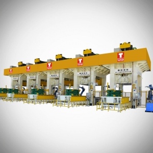 Metal forming hydraulic press